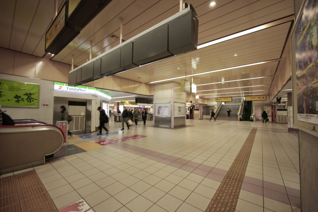 近鉄布施駅の構内清掃全般のお仕事です 東大阪 求人