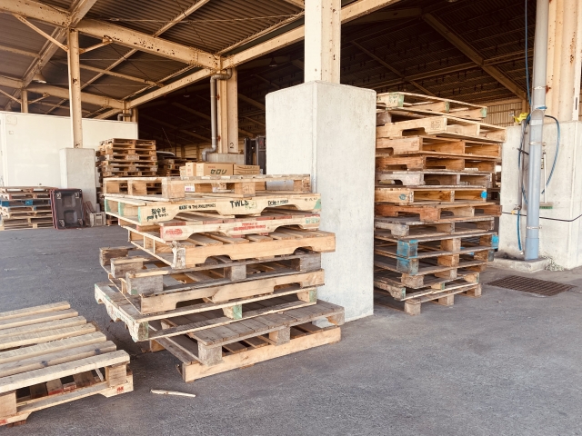 大工(パレットの修繕加工)の募集 東大阪 求人