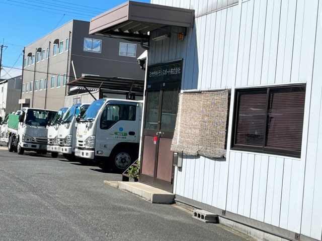 ３ｔ箱車の乗務員募集 東大阪 求人