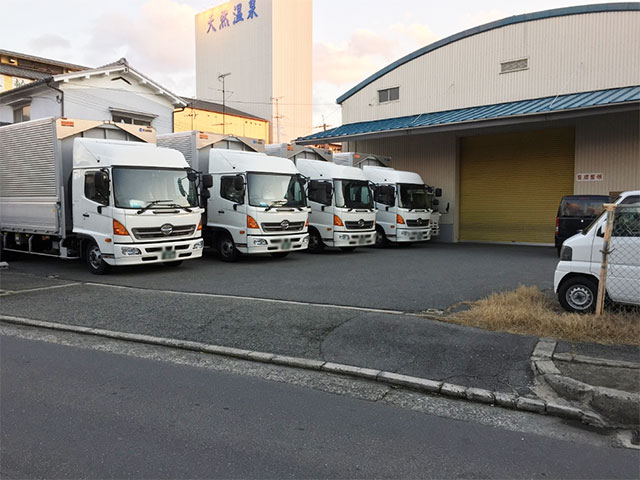 ドライバー(2トン・4トン経験者 )募集 東大阪 求人
