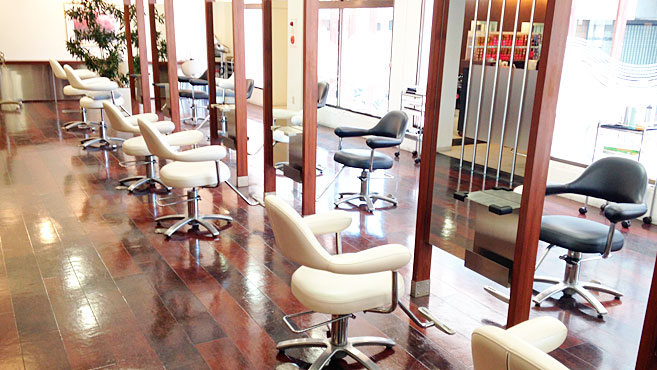 アングル八戸ノ里店にて美容師スタイリスト募集 東大阪 求人