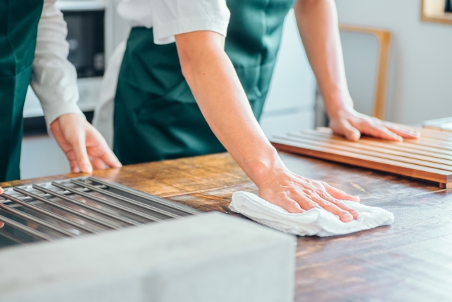 寮での食事作りのお手伝い、調理補助の募集 東大阪 求人