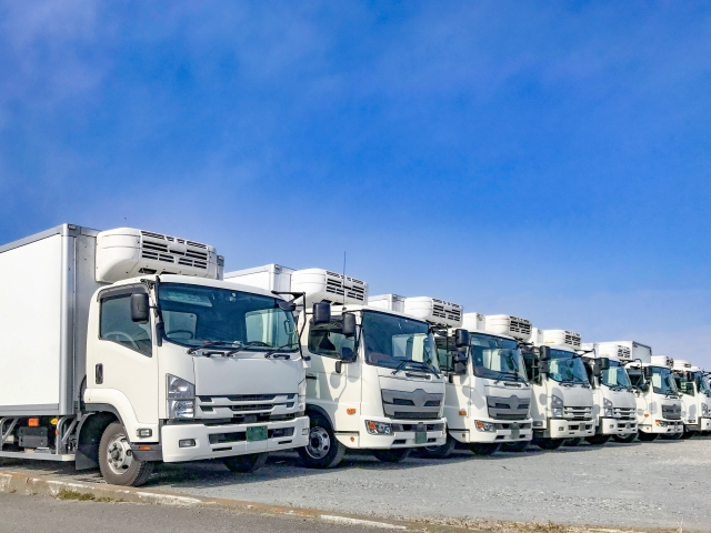 10トントラック乗務員(福利厚生充実) 東大阪 求人