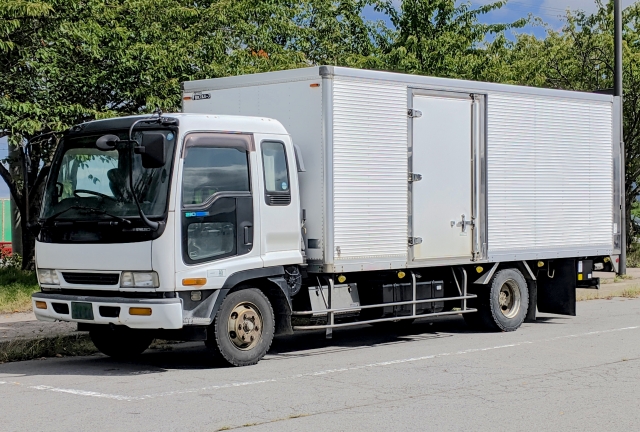 ドライバー(2t)の募集 東大阪 求人