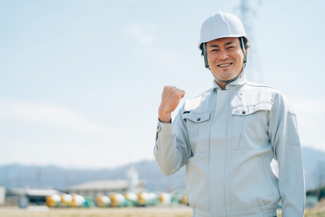 板、鋼材を溶接機を使用した溶接工 東大阪 求人