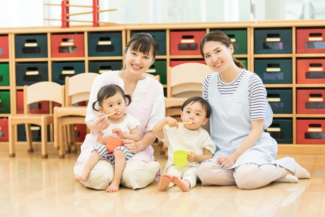 保育士又は児童指導員の募集 東大阪 求人