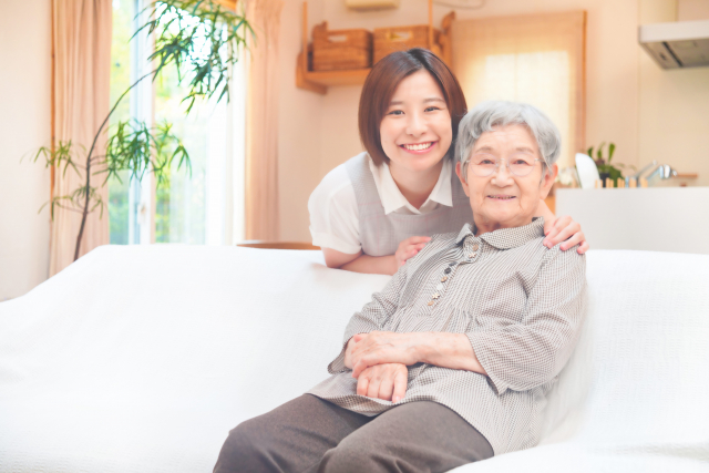 デイサービス ツクイ東大阪若草にて介護職員の募集 東大阪 求人