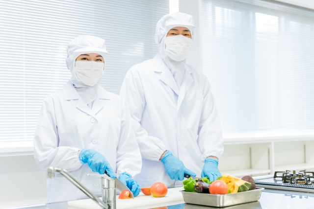 小学校内調理室で給食の調理・洗浄・衛生管理等の募集 東大阪 求人