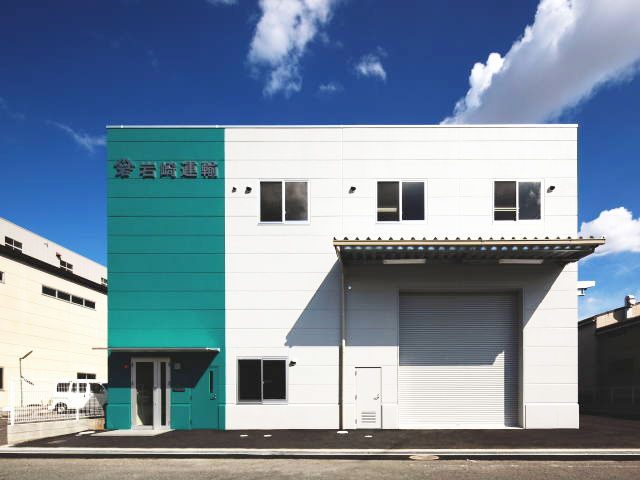 建築資材輸送の中型・大型ドライバーの募集 東大阪 求人