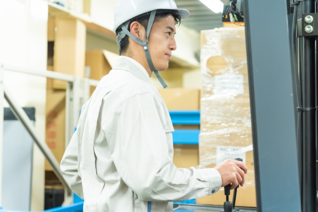 稲田物流センターにてリフトオペレーターの募集 東大阪 求人