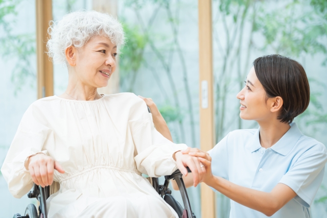 グループホームの介護スタッフ（たのしい家八戸ノ里）の募集 東大阪 求人