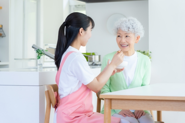 住宅型有料老人ホーム内介護職員の募集 東大阪 求人