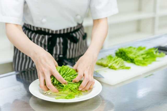 ながた尚老苑にて給食業務全般 東大阪 求人