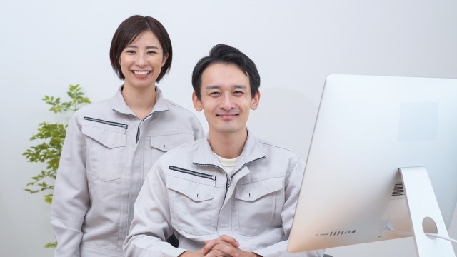 事務所内作業および工場内作業の募集 東大阪 求人