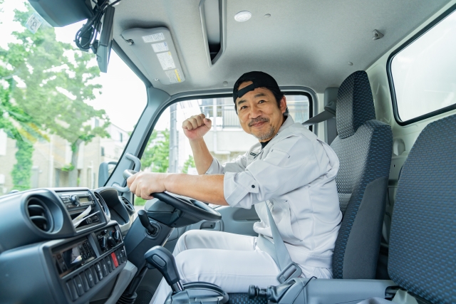 トラックドライバーの募集 東大阪 求人