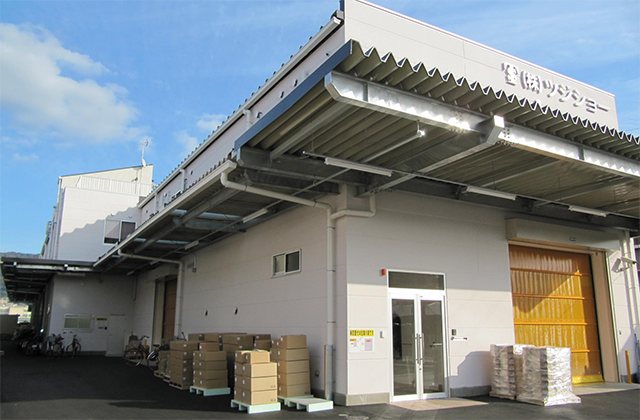 プラスチック製造の機械加工オペレーターの募集 東大阪 求人