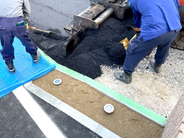 舗装工事スタッフの募集 東大阪 求人