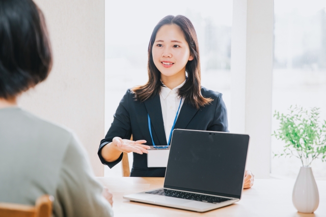 東大阪市中鴻池市民プラザにて受付事務の募集 東大阪 求人