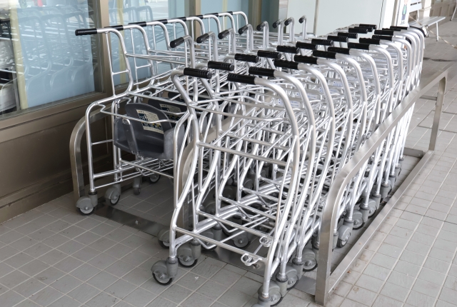 土日祝、施設常駐警備の募集 東大阪 求人