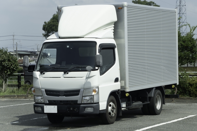 地場中心の4tドライバー募集 東大阪 求人