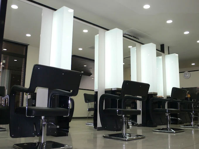 美容師・ヘアースタジオＩＷＡＳＡＫＩ大阪河内永和店 東大阪 求人