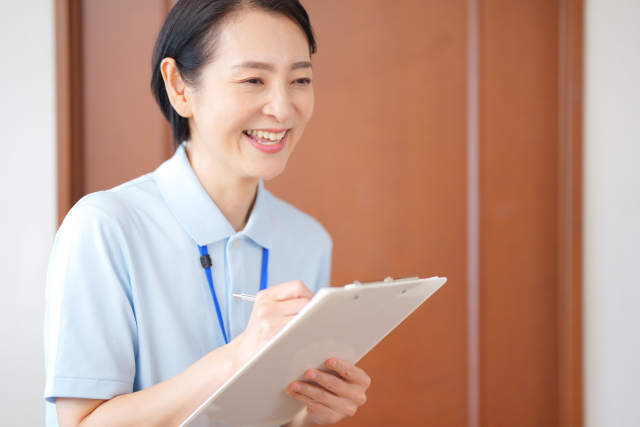 介助業務無し、午前勤務、介護アシスタントの募集 東大阪 求人