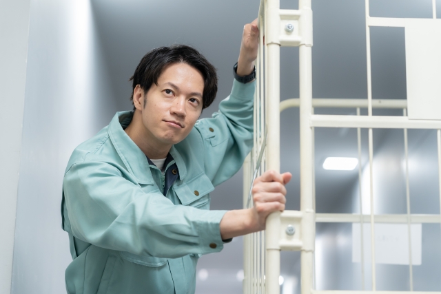 イチからトライ！奥が深くやりがいのある「ＮＣ旋盤工！」の募集 東大阪 求人