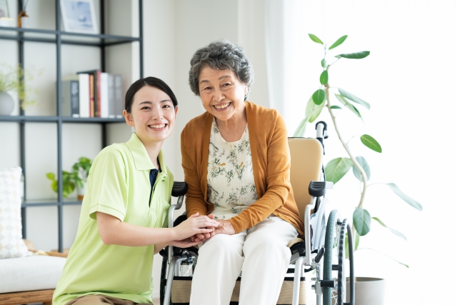 未経験歓迎！介護スタッフの募集 東大阪 求人