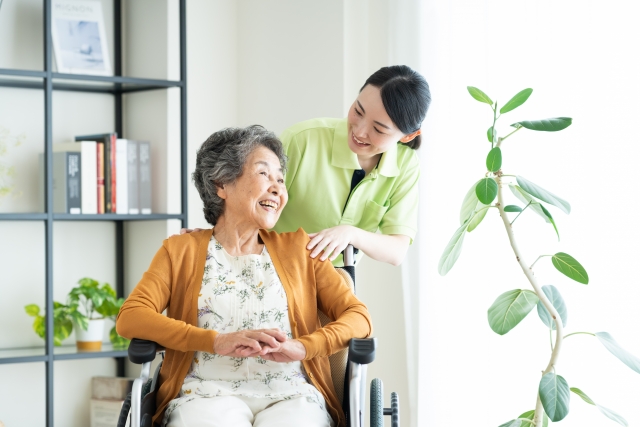 グループホーム向日葵にて介護員の募集 東大阪 求人