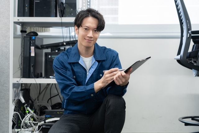 カスタマエンジニアの募集 東大阪 求人