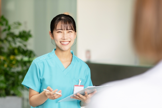施設内訪問看護、看護師の募集 東大阪 求人