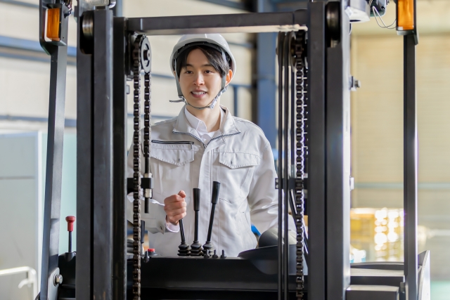 オペレーター（構内作業及びリフト作業）募集 東大阪 求人