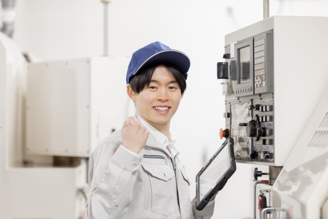 工場内機械作業（化粧品用品）の募集 東大阪 求人