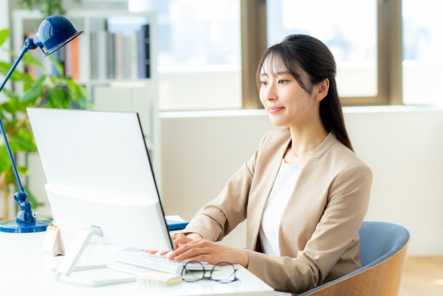 ダイソー商品出荷・保管している倉庫の物流事務 東大阪 求人