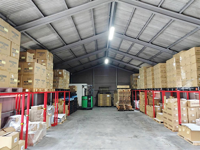 内職加工、内職斡旋業、生産管理、梱包、配送の募集 東大阪 求人