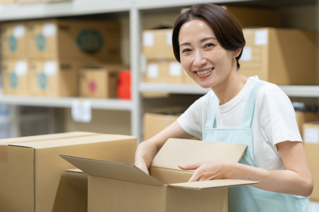 未経験者歓迎！商品出荷業務（夕方～夜勤務）の募集 東大阪 求人