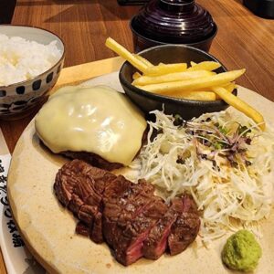 肉’s kitchen きたうち 東大阪長田店