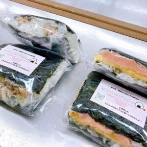 本日も「わくわく広場リノアス八尾店」におにぎりを並べてまいりました🍙