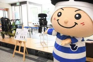 子育て中の生活に便利な製品 市役所で東大阪ブランドの展示