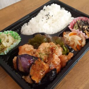 本日の日替わり弁当は『豚肉のスイチリ炒め』です🐷