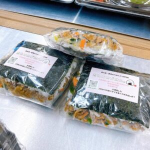 わくわく広場リノアス八尾店におにぎり並べています🍙