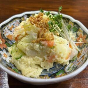 本日のおすすめは【自家製ポテトサラダ】です