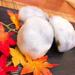 11月は毎年大好評の【いきなり団子】です🍠🍂