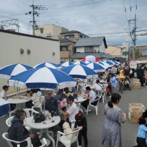 『Soar up 東大阪 』 10月27日【東大阪市熱血取材】東大阪市瓢箪山にあります商店街で行われました「サンロード瓢箪山ハロウィンパーティー」に行ってきました。