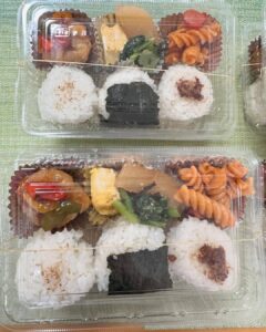 お弁当🍱おむすび できあがりました😳❤︎