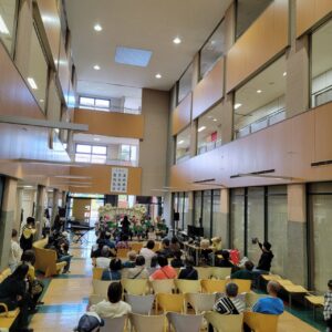 『Soar up 東大阪 』 11月10日【東大阪市熱血取材】東大阪市西堤学園町にある東大阪大学にて開催されました「はなのわ文化祭」に行ってきました。