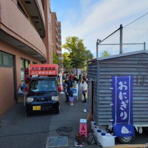 『Soar up 東大阪 』 11月10日【東大阪市熱血取材】東大阪市西堤学園町にある東大阪大学にて開催されました「はなのわ文化祭」に行ってきました。