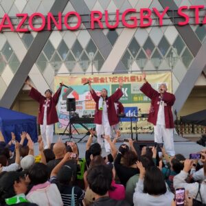 『Soar up 東大阪 』 11月3日【東大阪市熱血取材】東大阪市東花園にある花園ラグビー場花園中央公園で開催されました「食いだおれ祭り」1日目に行ってきました。