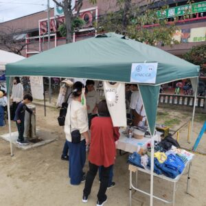 『Soar up 東大阪 』 11月17日【東大阪市熱血取材】東大阪市岩田公園で開催されました「第2回朝市ENマルシェ」に行ってきました。