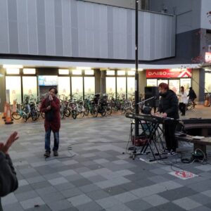 『Soar up 東大阪』 12月14日【東大阪市熱血取材】俊徳道駅前交通広場クリスマスマーケット